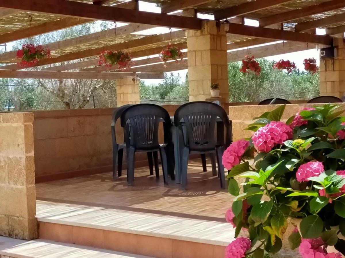 Agriturismo "Terra D'Ulivi" Porto Cesareo Buitenkant foto