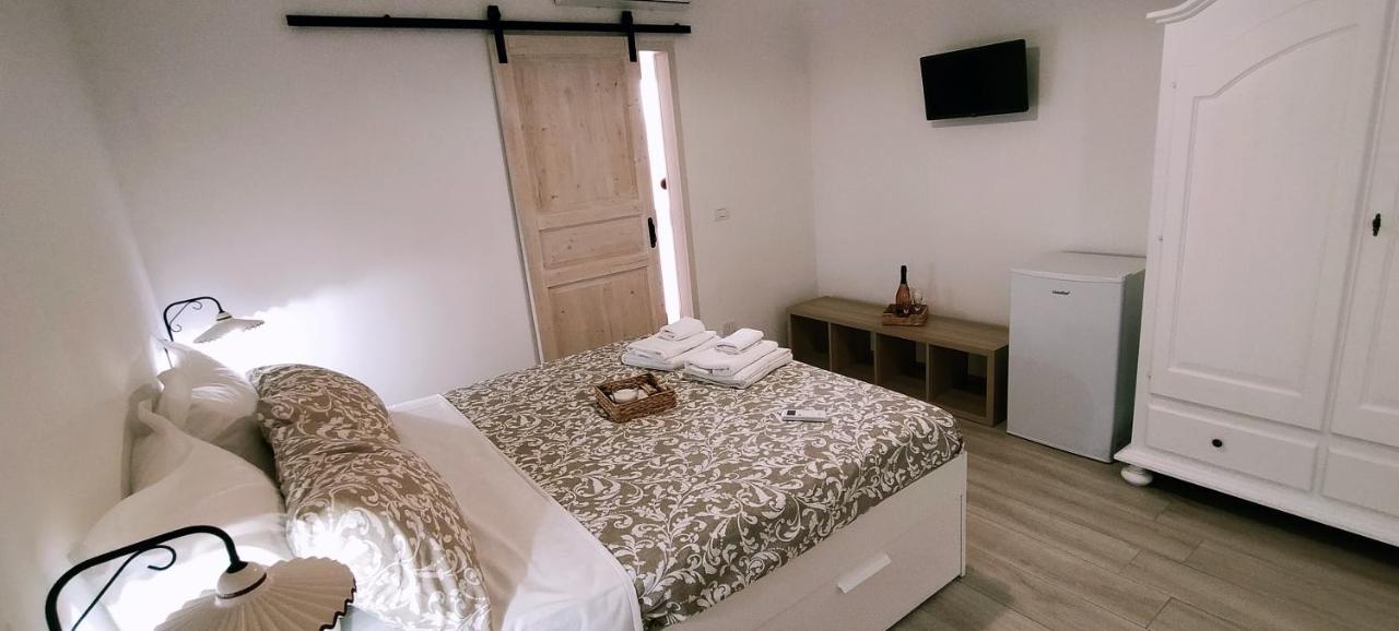 Agriturismo "Terra D'Ulivi" Porto Cesareo Buitenkant foto