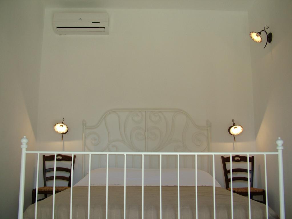 Agriturismo "Terra D'Ulivi" Porto Cesareo Kamer foto