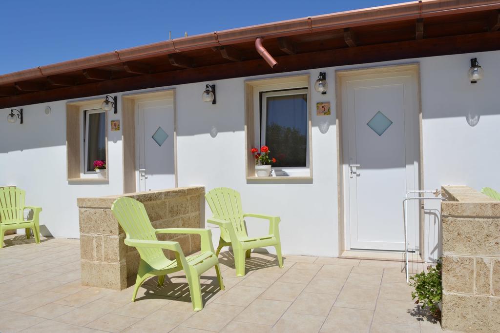 Agriturismo "Terra D'Ulivi" Porto Cesareo Buitenkant foto