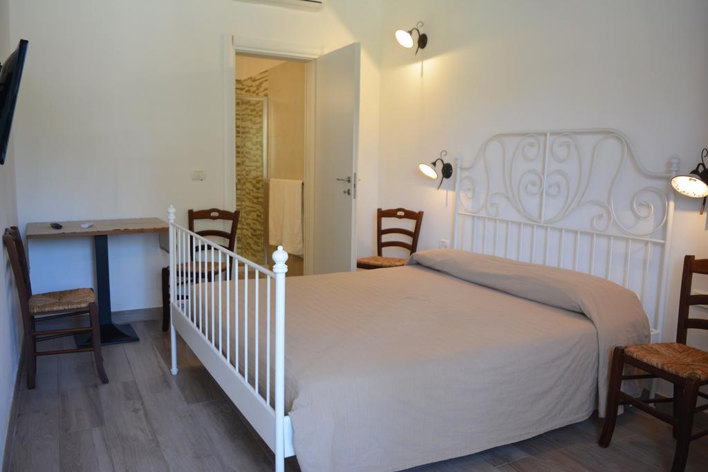 Agriturismo "Terra D'Ulivi" Porto Cesareo Buitenkant foto